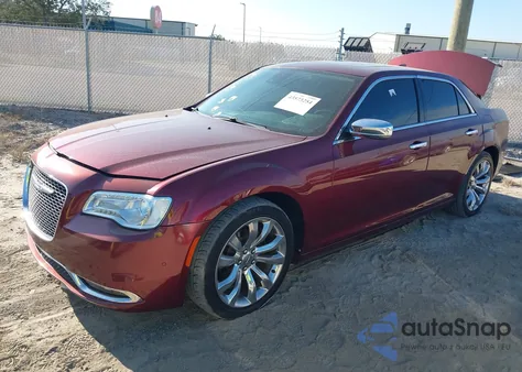2017 Chrysler 300C z USA, uszkodzony, nr VIN 2C3CCAEG8HH579752